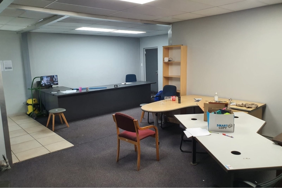 To Let commercial Property for Rent in North End Eastern Cape